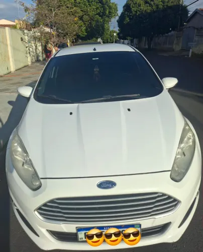 Ford Fiesta 1.6 16V Flex Mec. 5P 2014