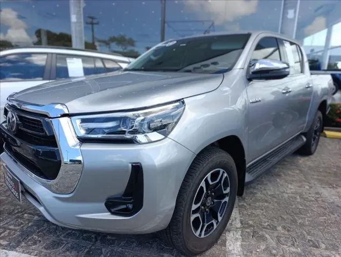 Toyota Hilux CD SRX 4X4 2.8 TDI 16V Diesel Aut. 2024