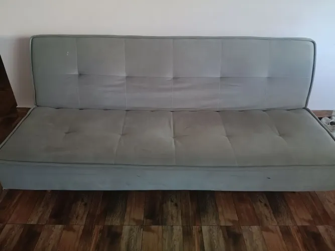 Sofá cama semi novo