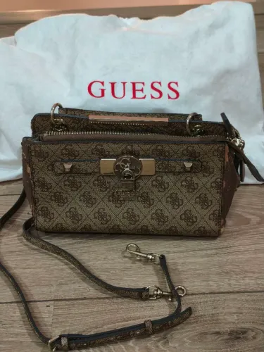 Bolsa Guess transversal original vintage cadeado