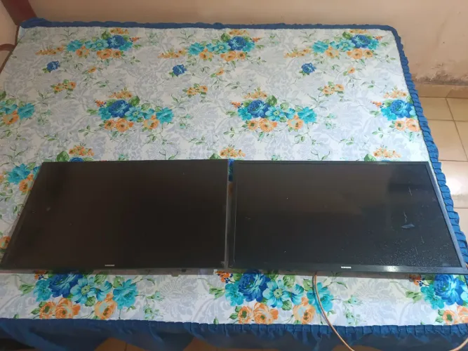 Tvs 32" com defeito
