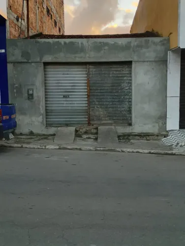 Oportunidade prédio/ponto comercial na Rua do Norte em Gravatá