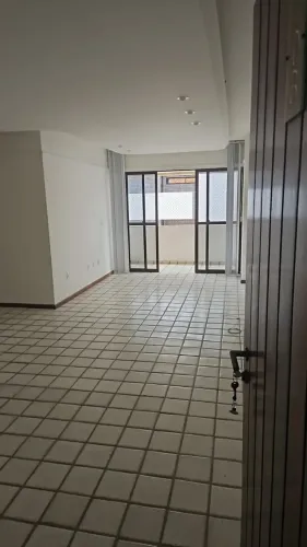 Imóvel para aluguel com 105 metros quadrados com 4 quartos em Ponta Verde - Maceió - AL