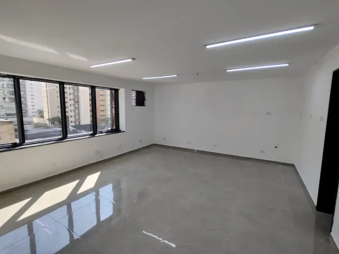 Conjunto comercial para locação em Indianópolis, 40m²