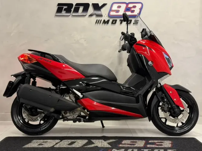 Yamaha XMAX Gasolina Automático