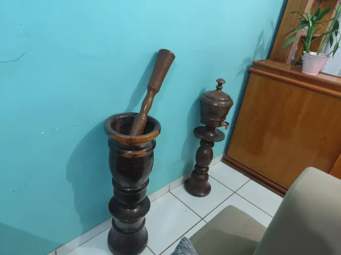 Vendo pilão+ moringa