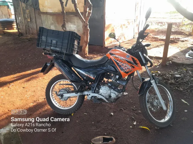 VENDO OU TROCO MOTO YAMAHA / XTZ 150 CROSSER ED