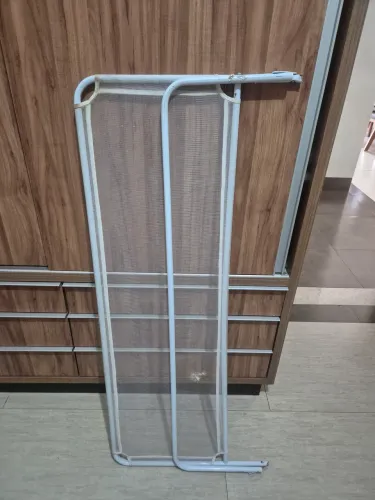Barra de proteção lateral para cama infantil ou idosos