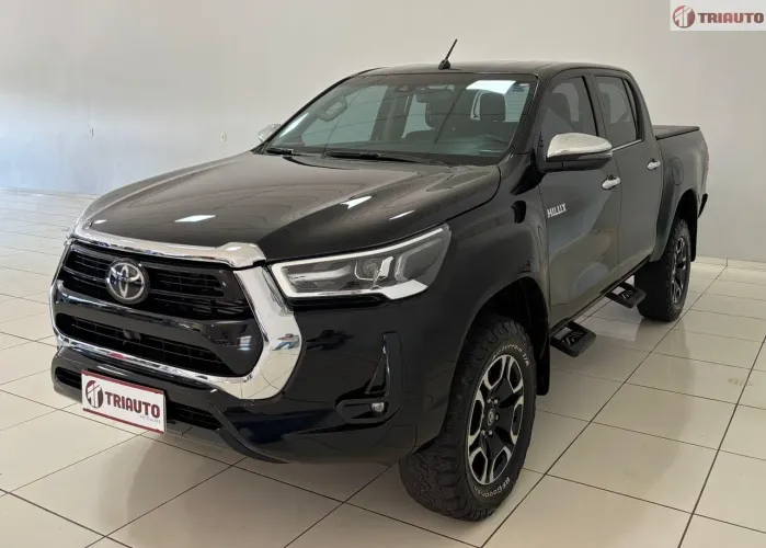Toyota Hilux CD SRX 4X4 2.8 TDI 16V Diesel Aut. 2023