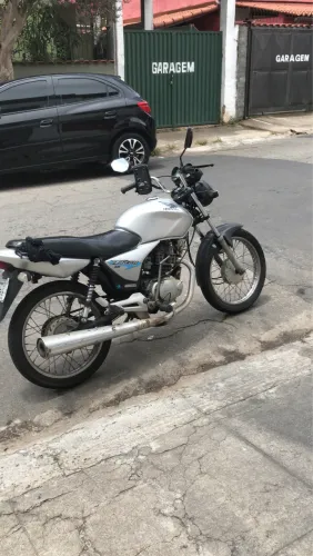 Moto cg titan carburada