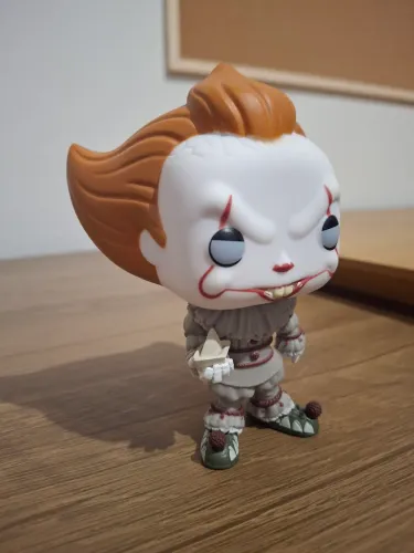 Funko Pop IT - A Coisa - Pennywise com barco