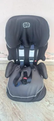 Cadeirinha infantil GO SAFE para veículo automóvel até 36 kg 2 em 1