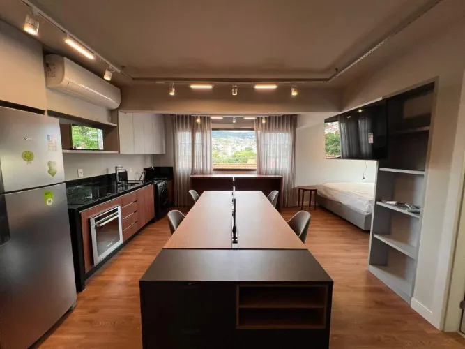 Apartamento 1 Quarto para aluguel, 1 quarto, 1 suíte, 1 vaga, Santa Tereza - Belo Horizont
