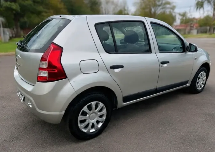 Renault Sandero Expression Hi-flex 1.0 16V 5P 2012