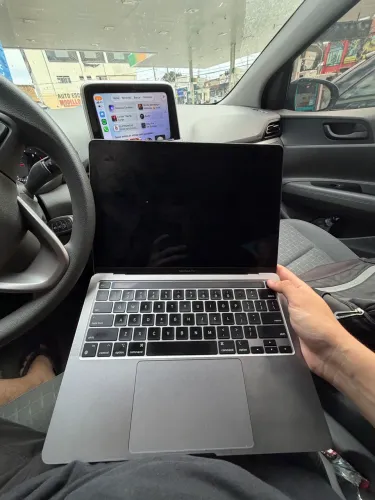 MacBook