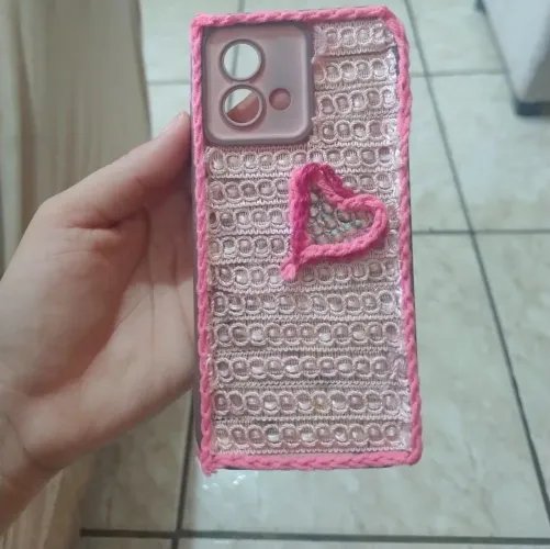 CAPINHA DE CROCHÊ ARTESANAL COM CORAÇÃO