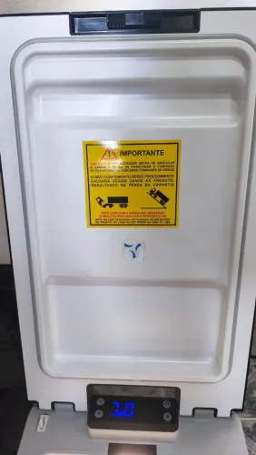 Geladeira Resfriar 31 Litros Quadrivolte
