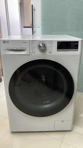 LG Lava e Seca Smart VC3 - 11kg Lavagem / 7kg Secagem - 220V Modelo: CV7011WS4A