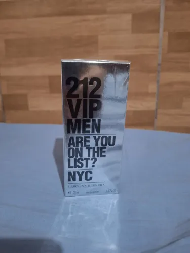 CH 212 VIP MEN EDP 100M