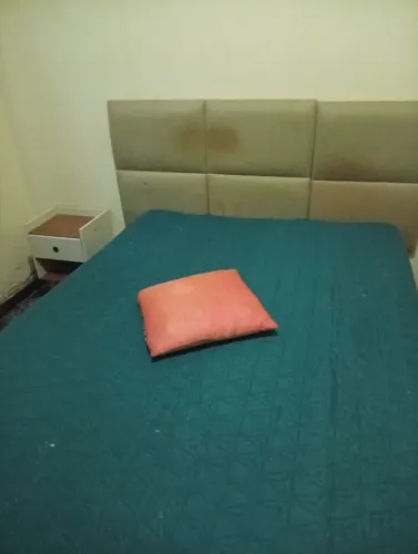 Venda de quarto de casal