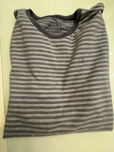 Vendo camisa manga longa - marca Ogochi - cor cinza - tamanho 14.