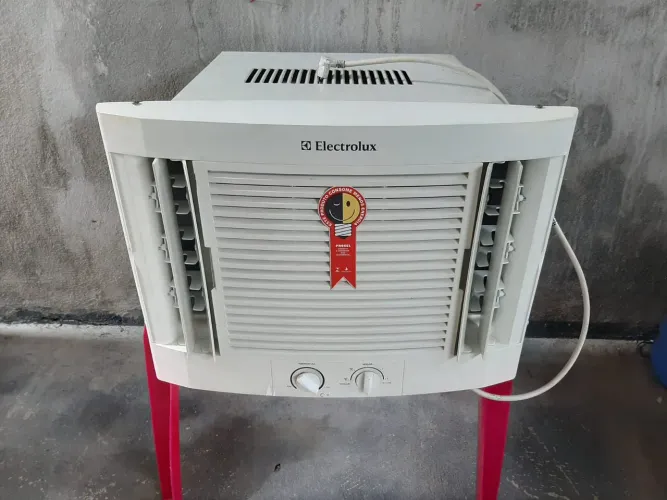 Ar condicionado Electrolux 7500Btus Faço entrega