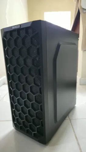 Gabinete gamer mancer
