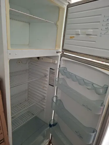 GELADEIRA FUNCIONANDO ACEITO OFERTA