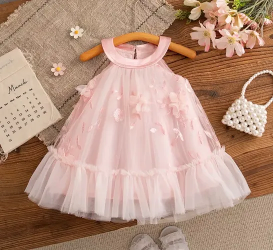Vestido bordado menina NOVO