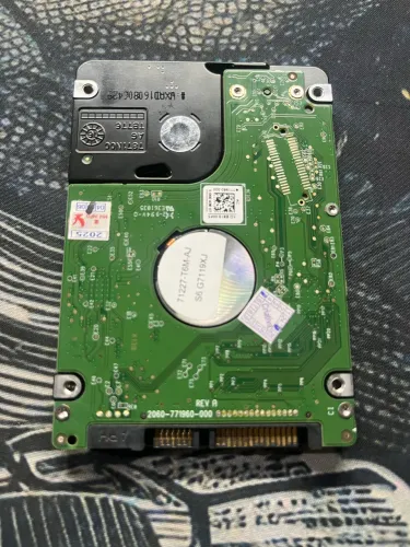 Vendo HD 1TB novo