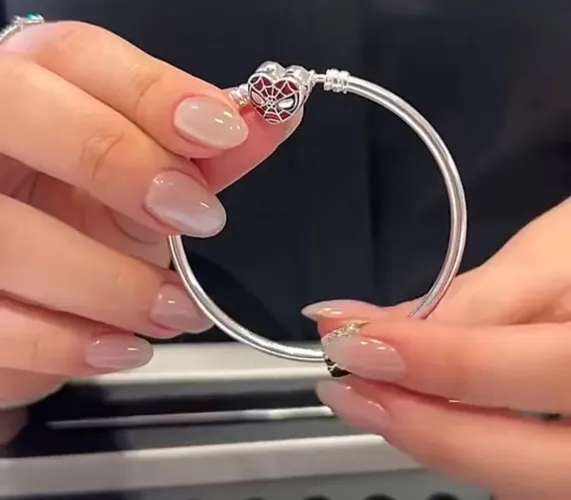 Pulseira Pandora Homem Aranha 