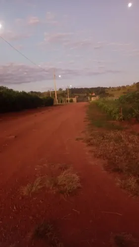 Lote em condomínio fechado - Nerópolis Lote à Venda, 2100.00 por R$ 140000.00 no setor Zon