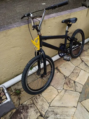 Bicicleta infantil BMX aro 21