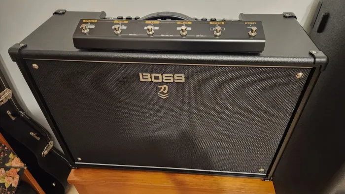 Amplificador Boss Katana 100w 2x12 mk2 com foot