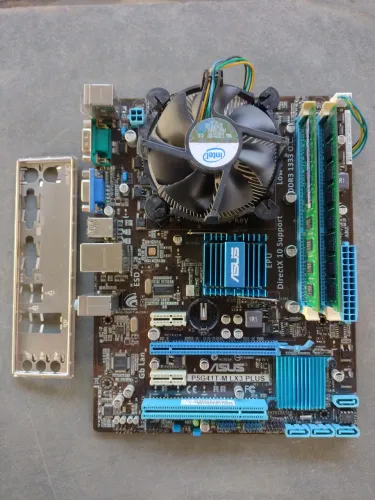 Kit Placa Mãe Asus Xeon Quad Core 6GB