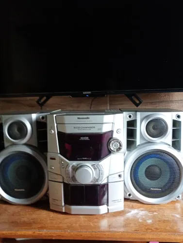 Aparelho de som Panasonic SA-AK110 5 CDS
