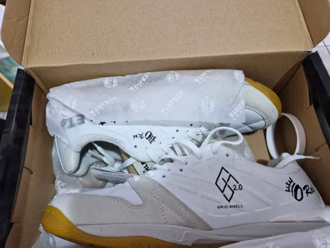 Chuteira tênis futsal athleta O Rei