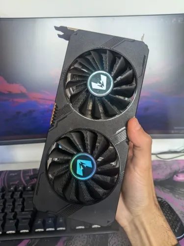 RX 5700 XT 8GB - Alto Desempenho