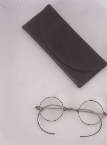 Óculos Antigo para Colecionadores
