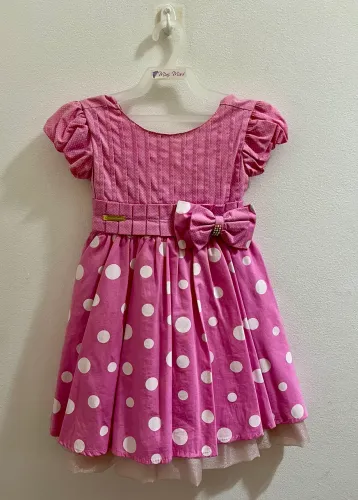 Vestido de festa infantil rosa poa.