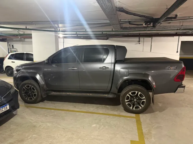 Toyota Hilux CD SRX Plus 4X4 2.8 TDI Die. Aut. 2025
