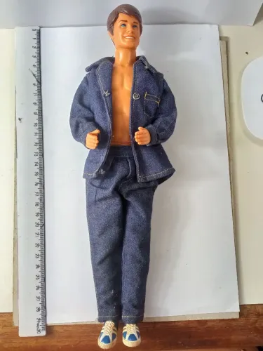 Boneco Ken Estrela Antigo Anos 80 Cabelo Castanho + Roupa Jeans e Tênis Original