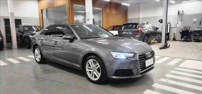 Audi A4 Prestige 2.0 TFSI 190cv S-tronic 2019