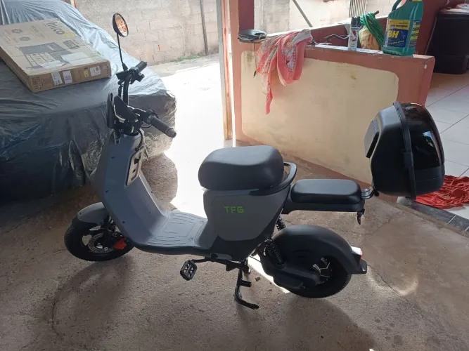 Scooter elétrica