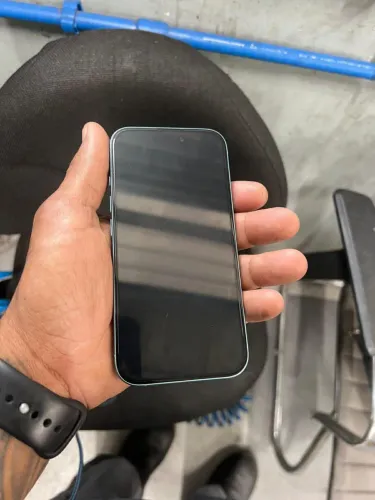 iPhone 16 zerado