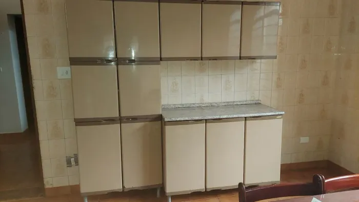 Armario com 12 portas e 3 gavetas Metal
