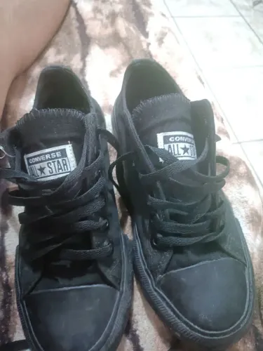 Vendo ou troco um tênis top novinho número 35 troco por outro tênis número maior 36 ou 37