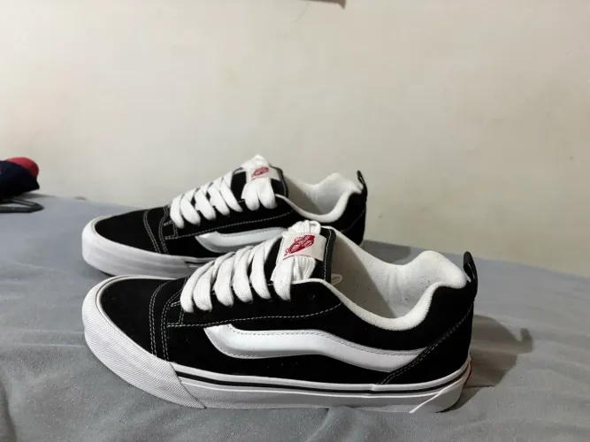 tênis vans knu skool