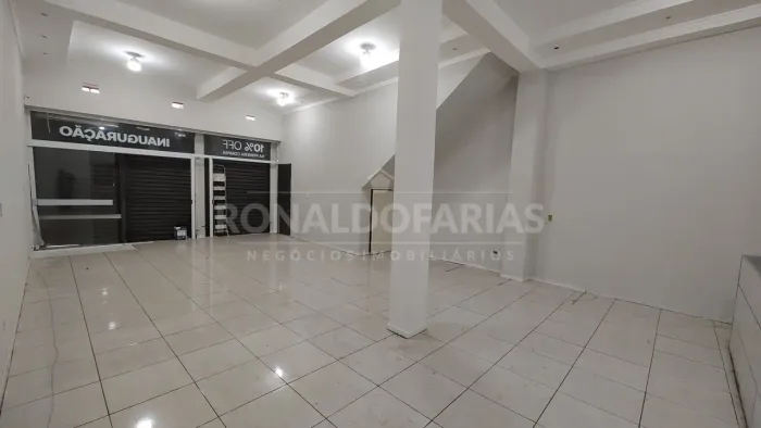 Salão comercial para locação no Jardim Suzana