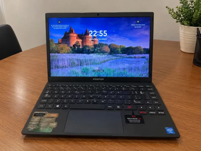 Notebook Positivo com Windows 11 - Excelente Estado e Teclas de Atalho Exclusivas